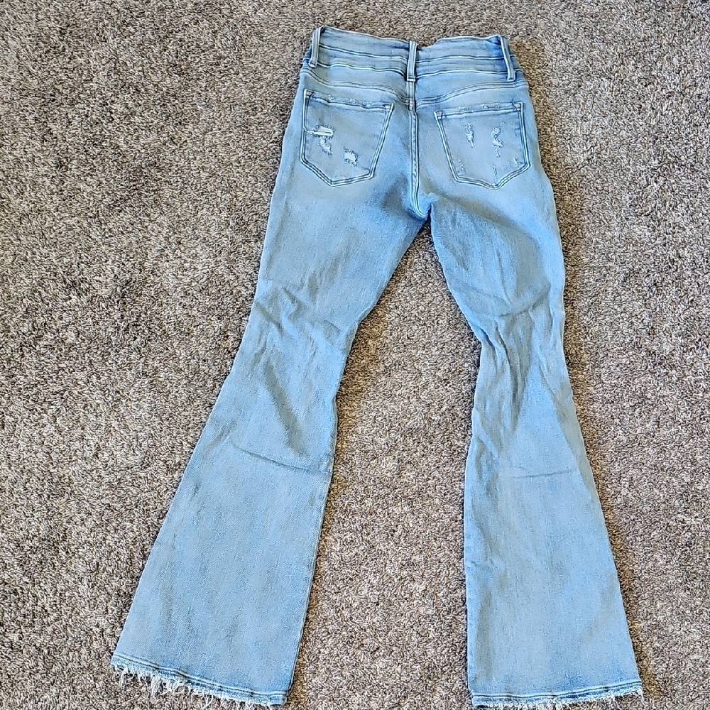 STUNNING FLYING MONKEY HI RISE DISTRESSED FLARES LIGHTWASH - Picture 9 of 11
